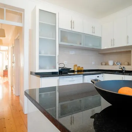Pasteleiro House Apartment *